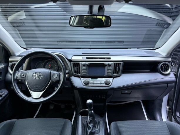 toyota-rav4-diesel-2013-big-9