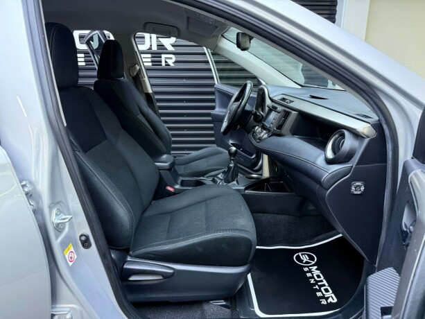 toyota-rav4-diesel-2013-big-27