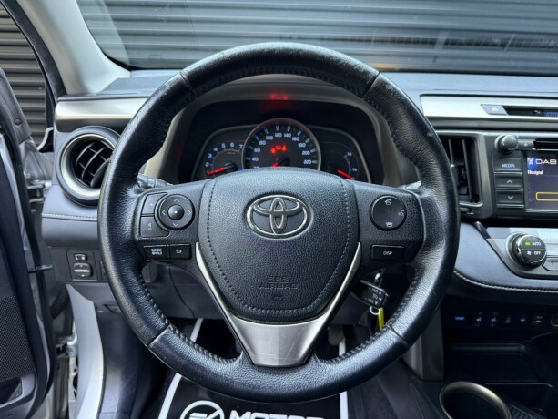 toyota-rav4-diesel-2013-big-13