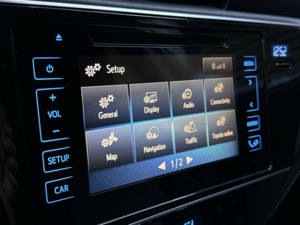 toyota-auris-elektrisitetbensin-2017-big-25