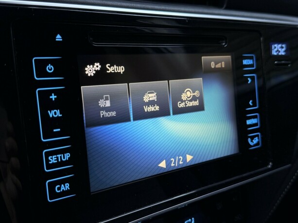 toyota-auris-elektrisitetbensin-2017-big-24