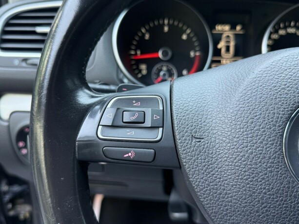 volkswagen-golf-diesel-2012-big-14