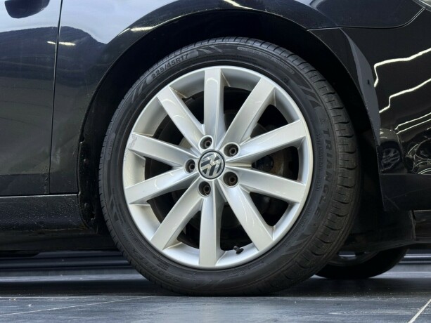 volkswagen-golf-diesel-2012-big-7