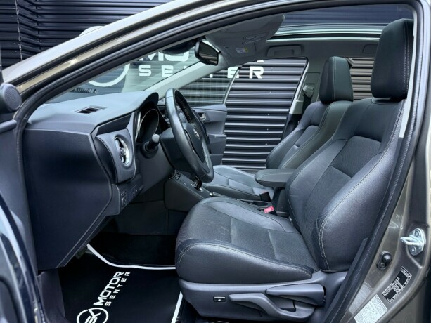 toyota-auris-elektrisitetbensin-2016-big-29