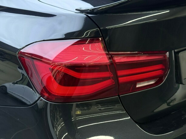 bmw-3-serie-elektrisitetbensin-2018-big-6