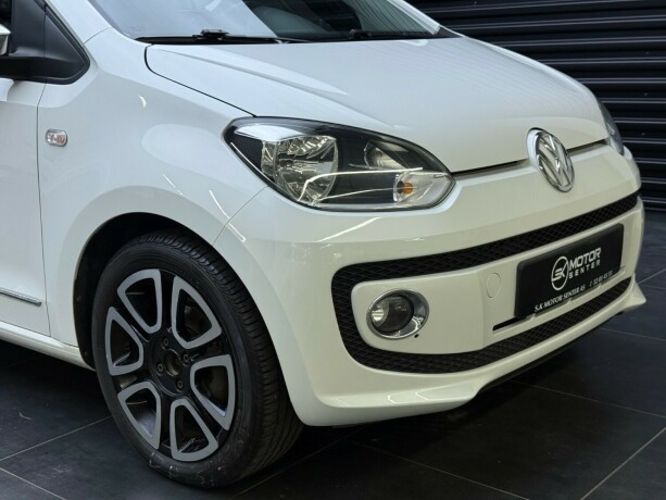 volkswagen-up-bensin-2014-big-2