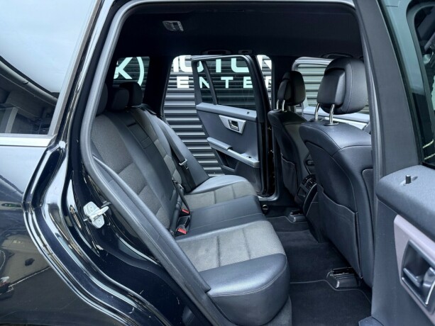 mercedes-benz-glk-diesel-2011-big-29