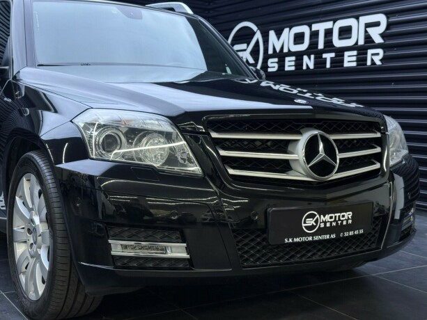 mercedes-benz-glk-diesel-2011-big-4