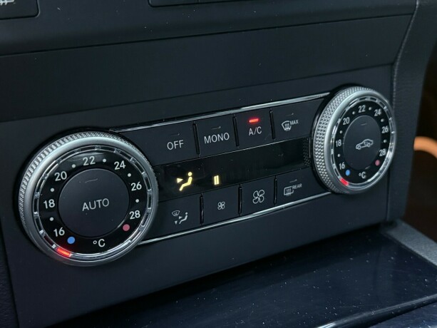 mercedes-benz-glk-diesel-2011-big-22