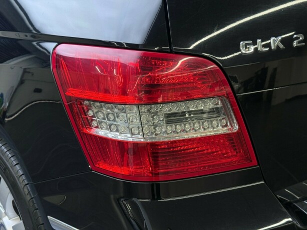 mercedes-benz-glk-diesel-2011-big-6