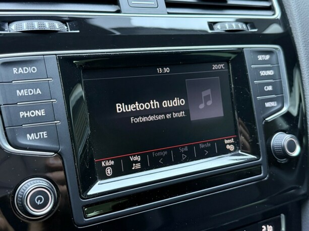 volkswagen-golf-bensin-2015-big-21