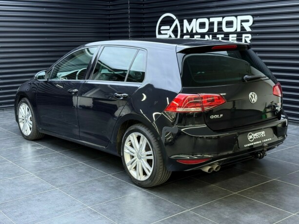 volkswagen-golf-bensin-2015-big-1