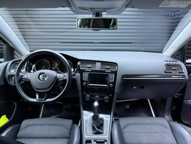 volkswagen-golf-bensin-2015-big-10