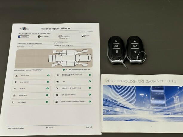 peugeot-5008-bensin-2018-big-25
