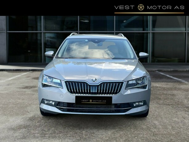 skoda-superb-diesel-2016-big-1