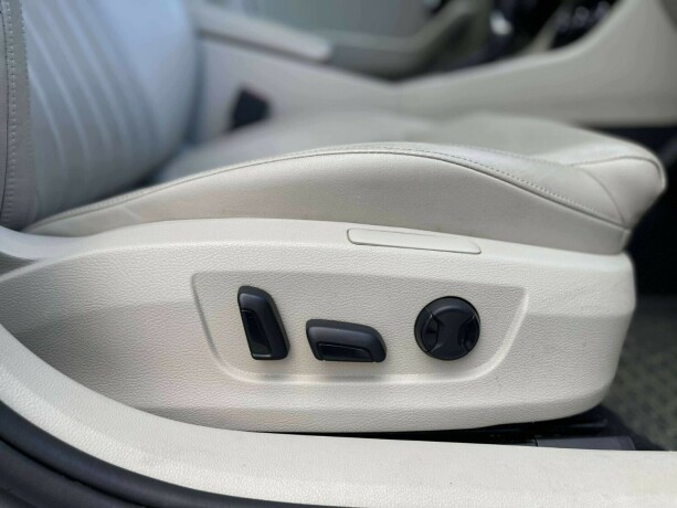 skoda-superb-diesel-2016-big-15