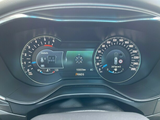 ford-mondeo-diesel-2016-big-16