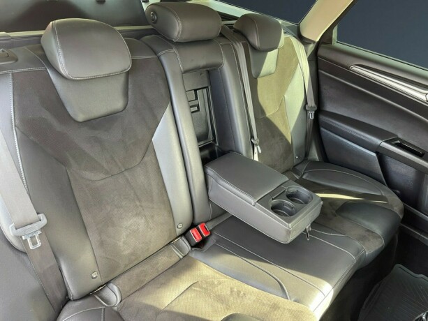 ford-mondeo-diesel-2016-big-15