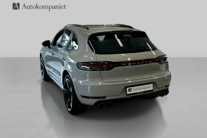 porsche-macan-bensin-2019-big-3