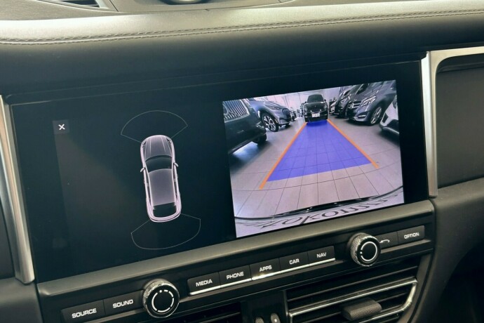 porsche-macan-bensin-2019-big-11