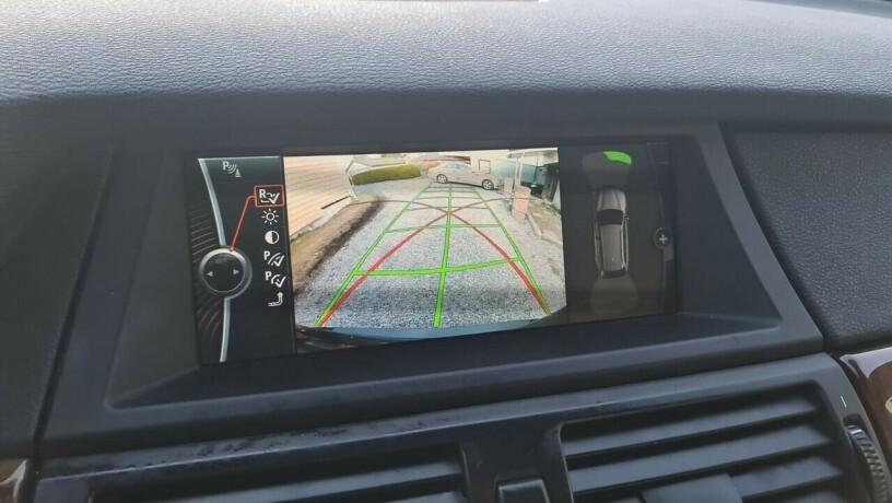 bmw-x5-diesel-2010-big-21