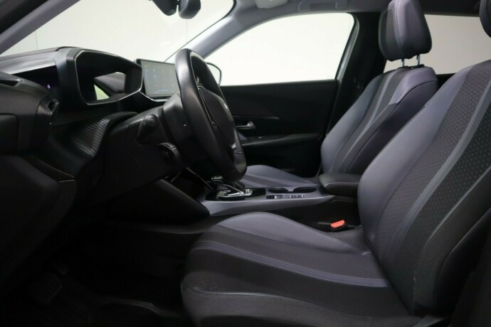 peugeot-2008-elektrisitet-2021-big-13