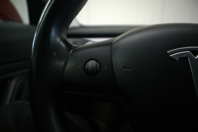 tesla-model-3-elektrisitet-2019-big-20