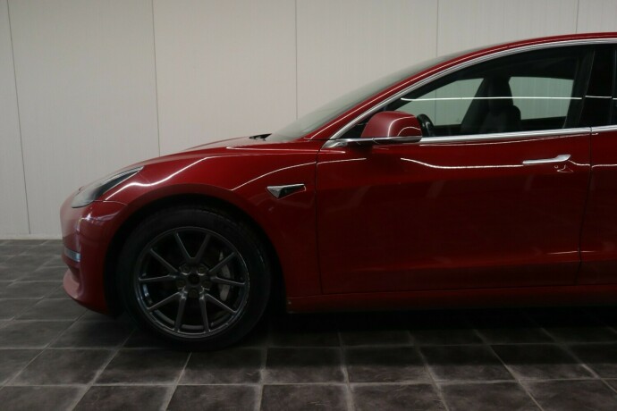 tesla-model-3-elektrisitet-2019-big-4