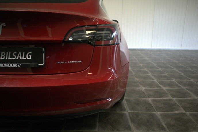 tesla-model-3-elektrisitet-2019-big-9