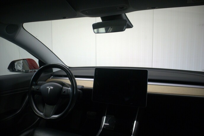 tesla-model-3-elektrisitet-2019-big-23