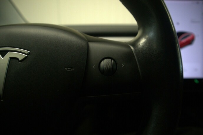 tesla-model-3-elektrisitet-2019-big-21