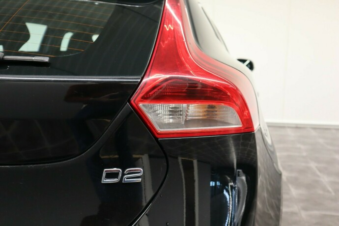 volvo-v40-diesel-2014-big-58