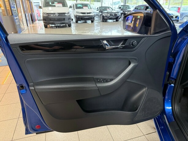skoda-rapid-spaceback-bensin-2017-big-19