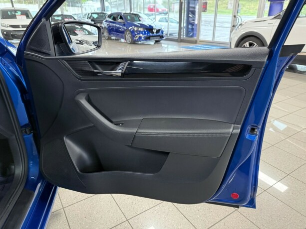 skoda-rapid-spaceback-bensin-2017-big-36