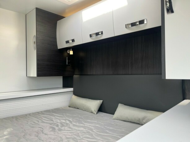 benimar-mileo-297-queensbed-senkeseng-9-trinn-automat-23-160hk-truma-med-elektrisk-vinterpakke-diesel-2021-big-81