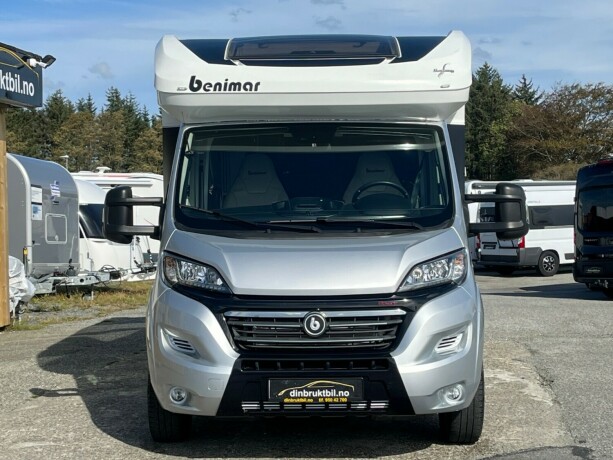 benimar-mileo-297-queensbed-senkeseng-9-trinn-automat-23-160hk-truma-med-elektrisk-vinterpakke-diesel-2021-big-2