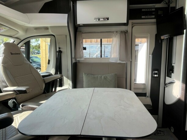 benimar-mileo-297-queensbed-senkeseng-9-trinn-automat-23-160hk-truma-med-elektrisk-vinterpakke-diesel-2021-big-29