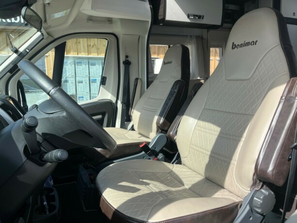 benimar-mileo-297-queensbed-senkeseng-9-trinn-automat-23-160hk-truma-med-elektrisk-vinterpakke-diesel-2021-big-13