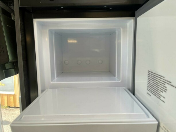 benimar-mileo-297-queensbed-senkeseng-9-trinn-automat-23-160hk-truma-med-elektrisk-vinterpakke-diesel-2021-big-55