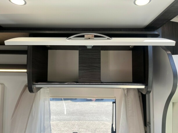 benimar-mileo-297-queensbed-senkeseng-9-trinn-automat-23-160hk-truma-med-elektrisk-vinterpakke-diesel-2021-big-31