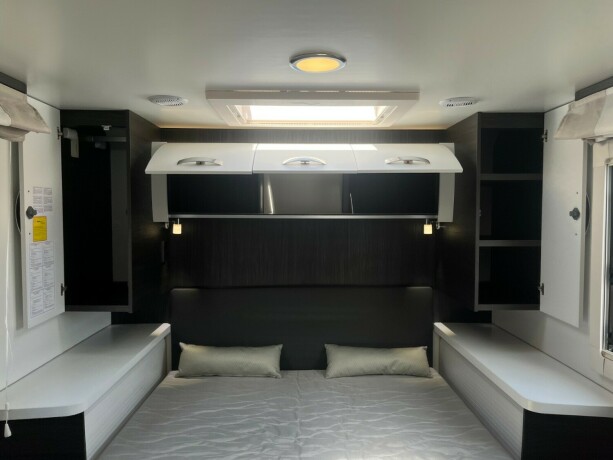 benimar-mileo-297-queensbed-senkeseng-9-trinn-automat-23-160hk-truma-med-elektrisk-vinterpakke-diesel-2021-big-77