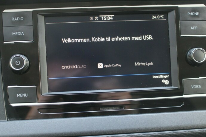 volkswagen-transporter-diesel-2020-big-18
