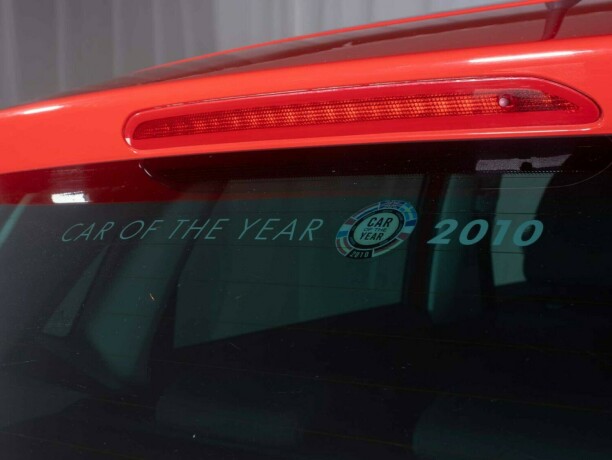 volkswagen-polo-bensin-2011-big-10