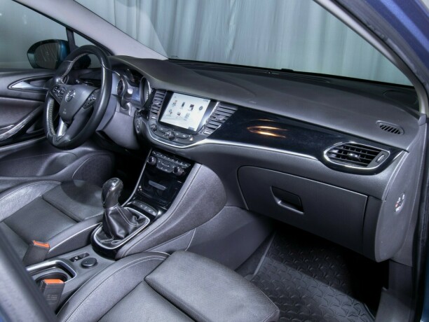 opel-astra-bensin-2016-big-24