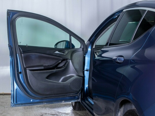 opel-astra-bensin-2016-big-53