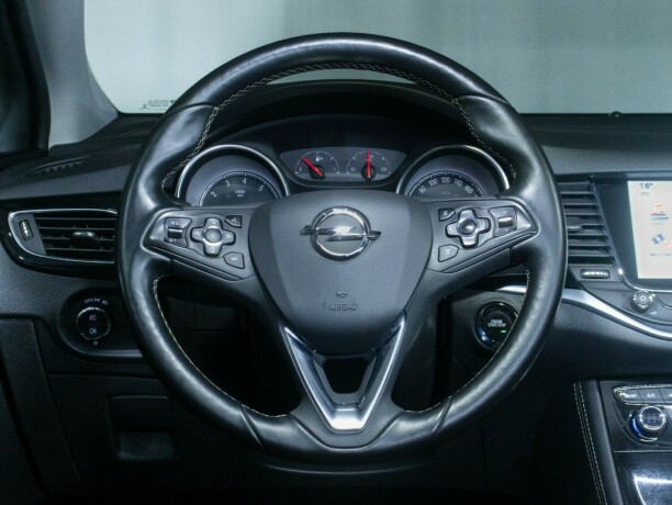 opel-astra-bensin-2016-big-14