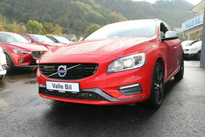 volvo-v60-elektrisitetdiesel-2018-big-1