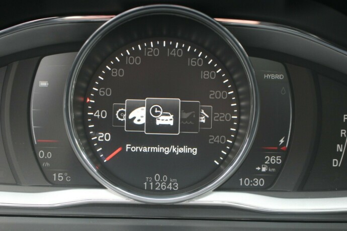 volvo-v60-elektrisitetdiesel-2018-big-13