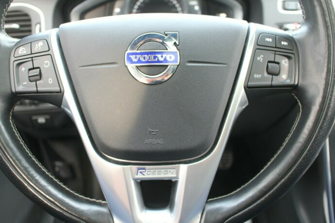 volvo-v60-elektrisitetdiesel-2018-big-27