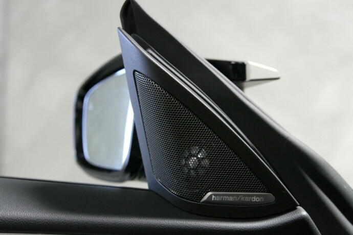 bmw-i4-m50-elektrisitet-2023-big-22